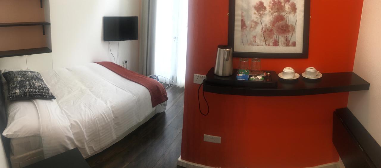 W12 Studios & Rooms ロンドン エクステリア 写真